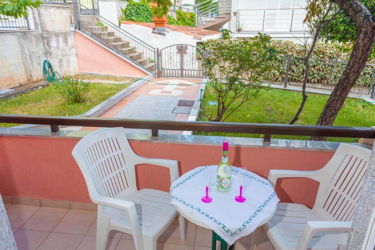 Apartmani Grbavac Башка-Вода Екстер'єр фото